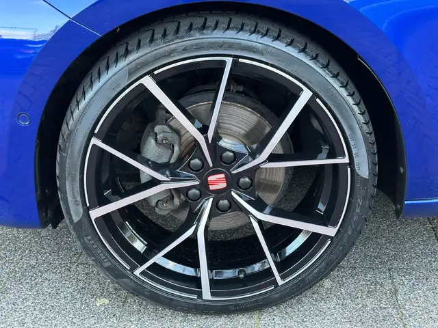 SEAT Leon view 8