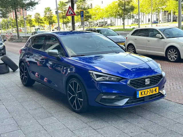 SEAT Leon view 4