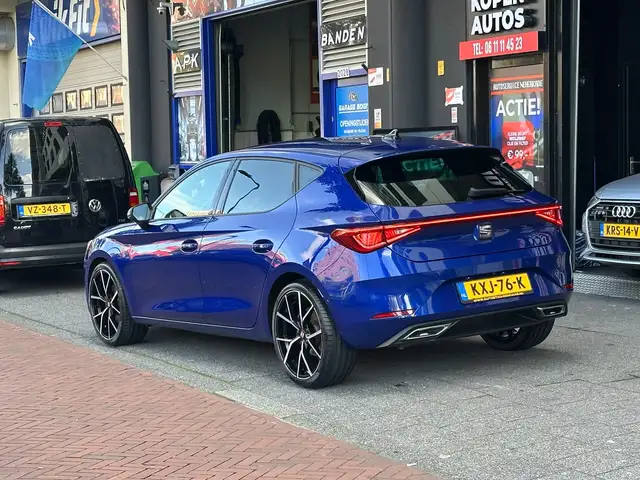 SEAT Leon view 2