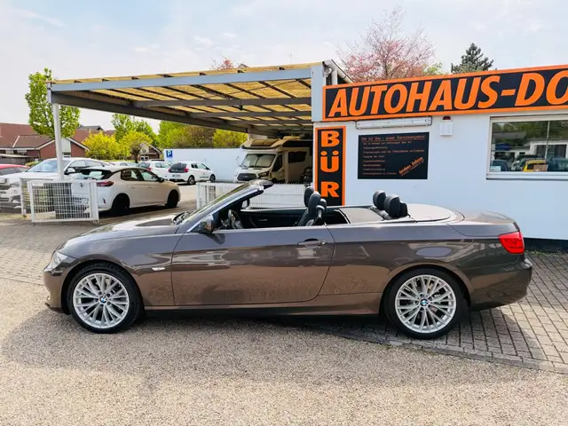 BMW 330 3 Cabrio 330d+Scheckheft+Navi