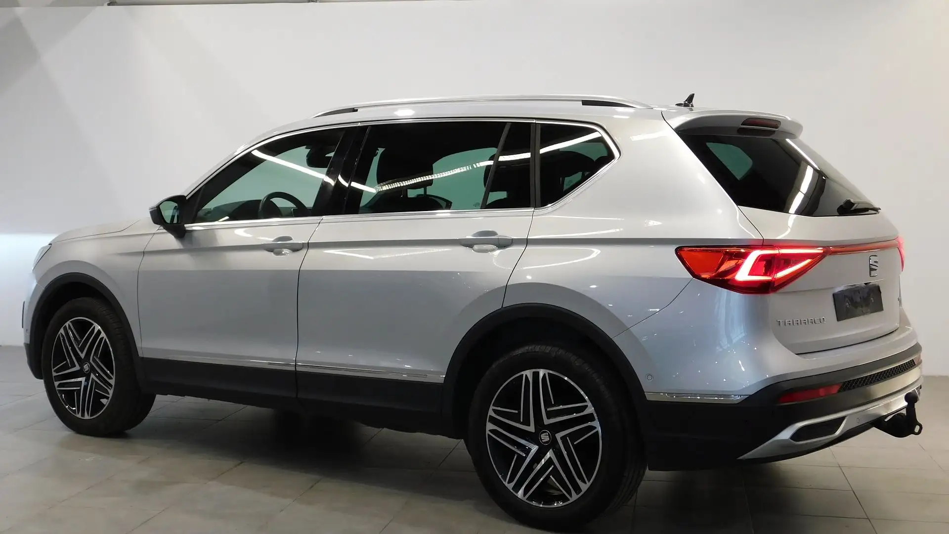 SEAT Tarraco 2.0 TDI 190CH XCELLENCE 4DRIVE DSG7 7 PLACES Argent - 2