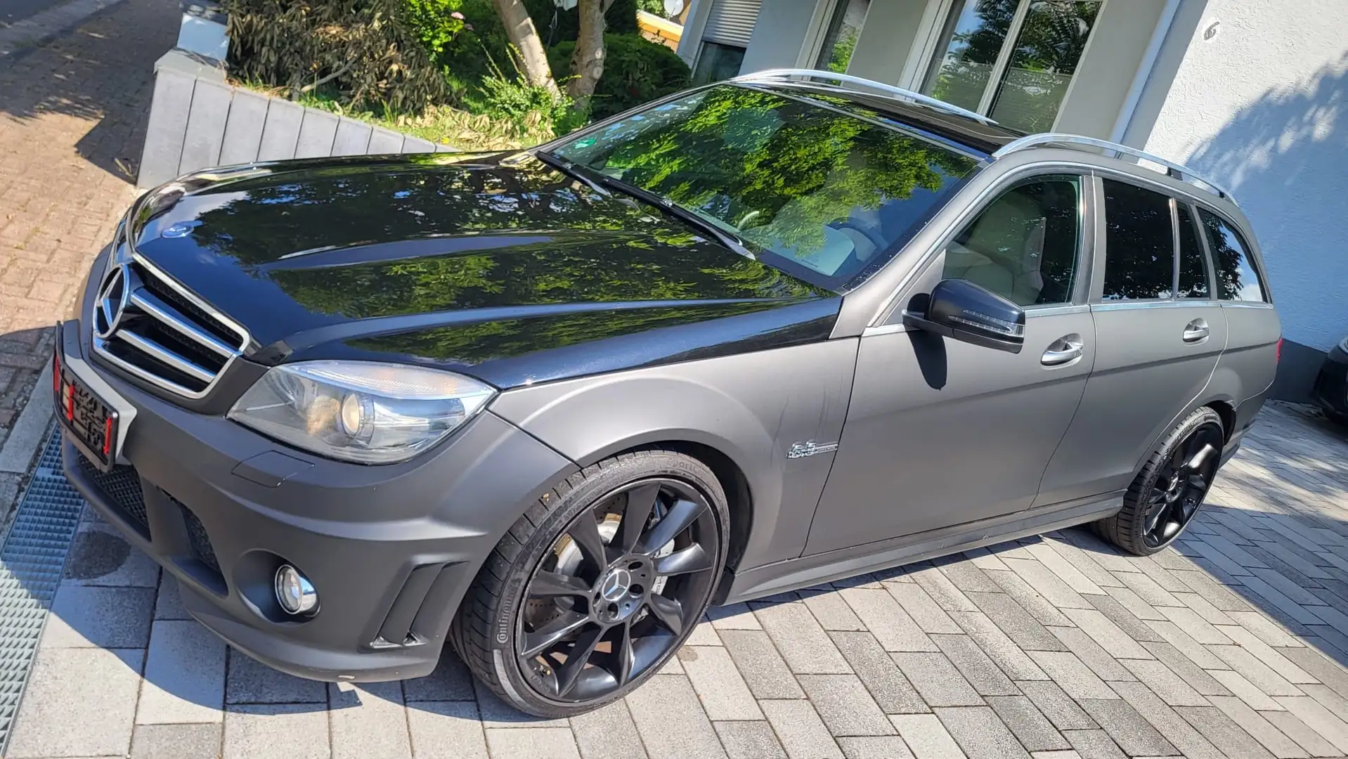 Mercedes-Benz C 63 AMG C 63 AMG T / MKB 550 PS / 300 km/h Schwarz - 2