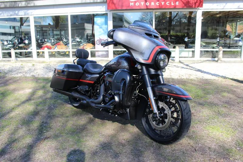 Harley-Davidson Street Glide - foto 2