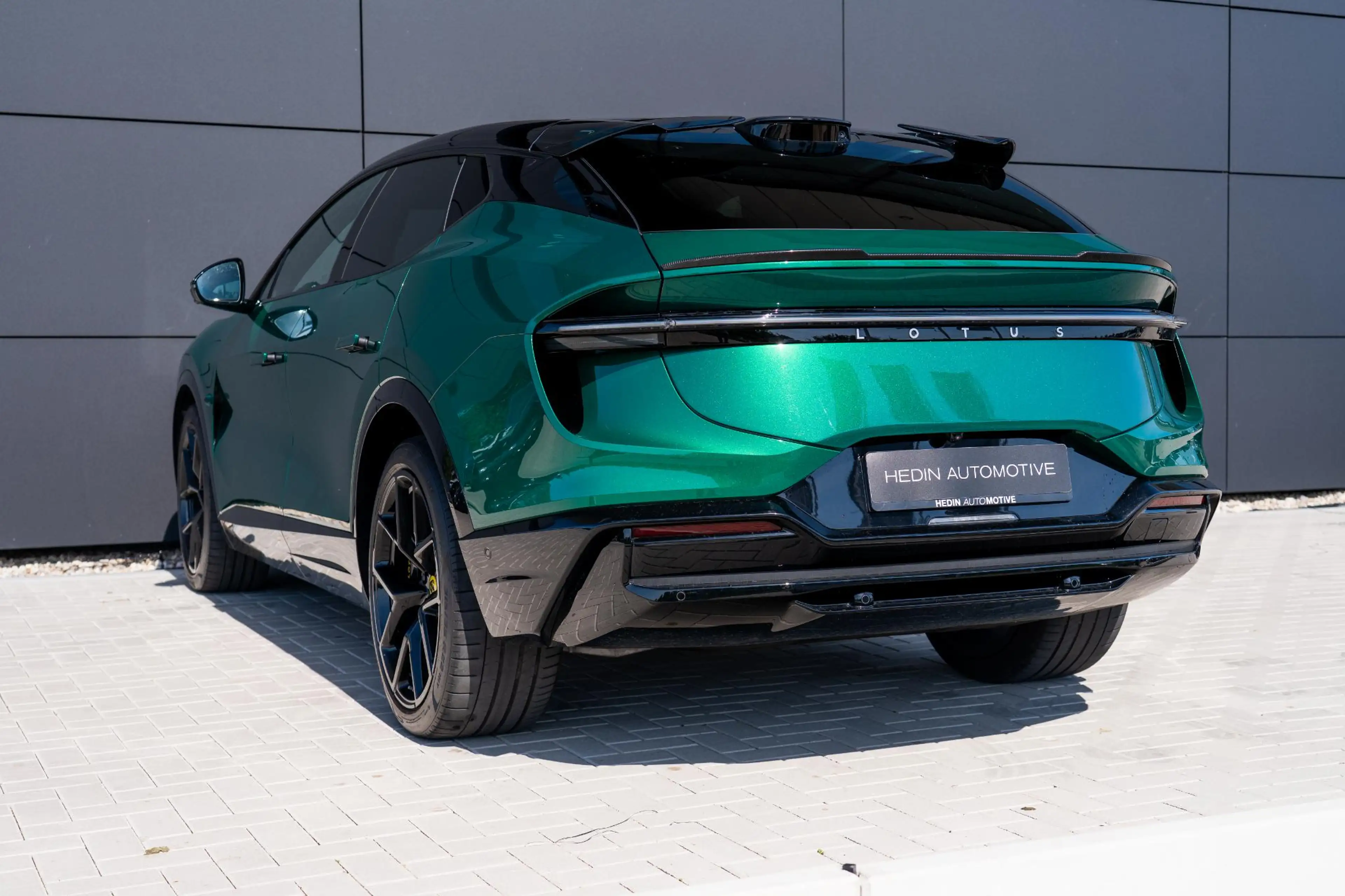 Lotus Eletre EDS 450 S 4WD | Comfort Seat Pack | Luchtvering | — photo 8