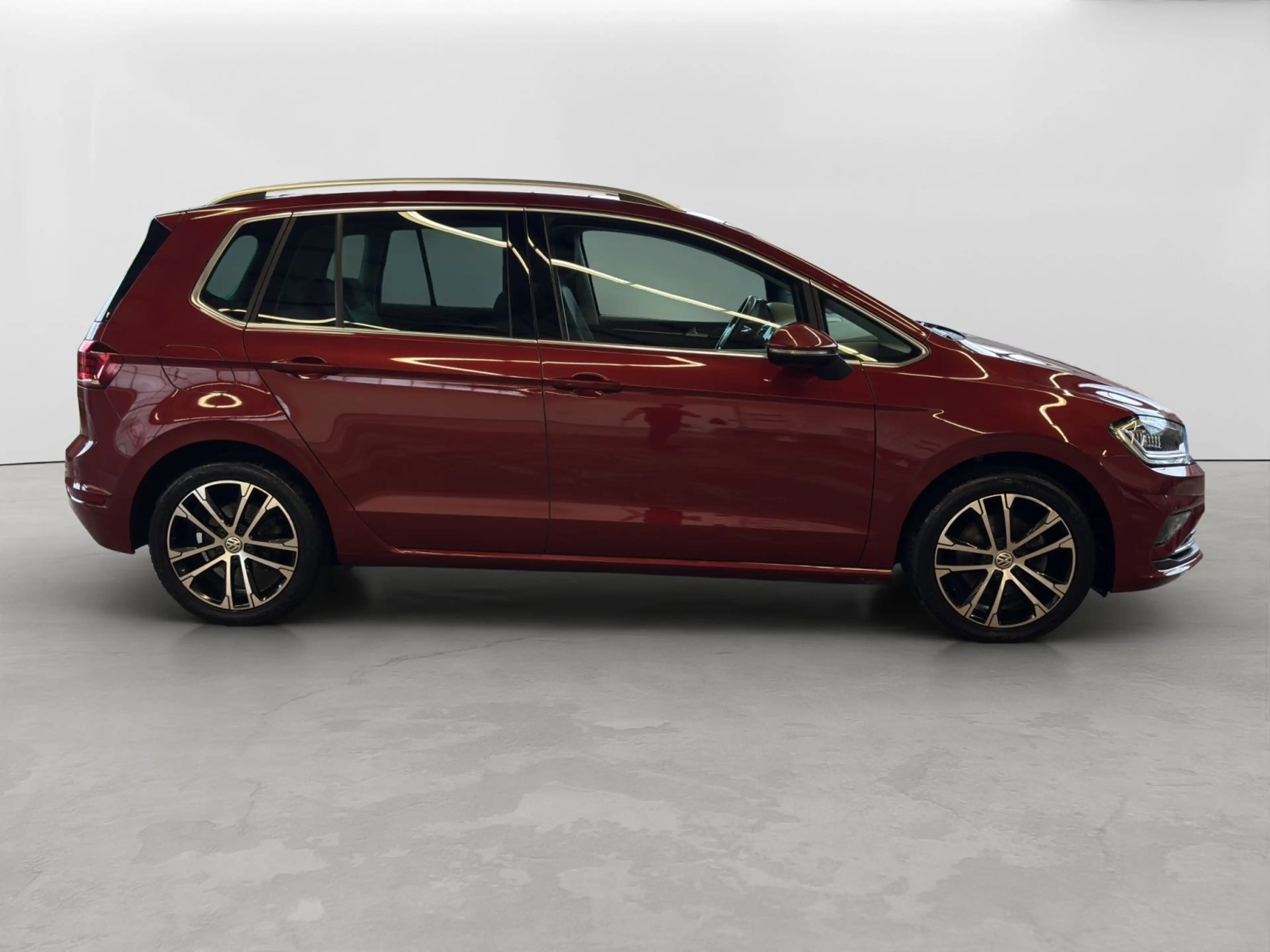 Volkswagen Golf Sportsvan Golf VII Sportsvan 1.5 TSI DSG Highline *LED*Nav — photo 9