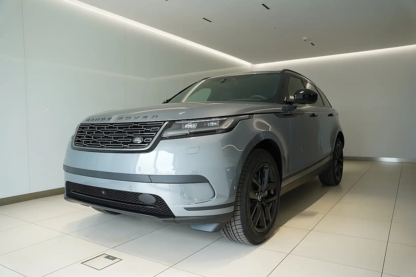 Land Rover Range Rover Velar S P400e Grau - 2