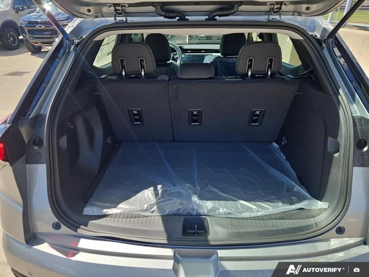 Chevrolet Bolt снимка Chevrolet Bolt