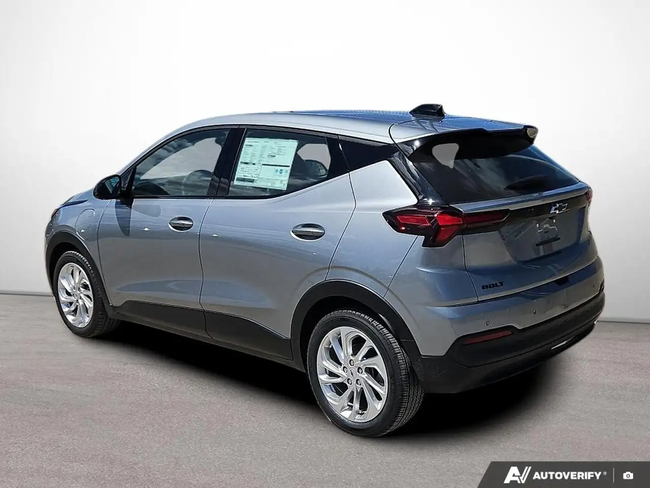 Chevrolet Bolt снимка Chevrolet Bolt