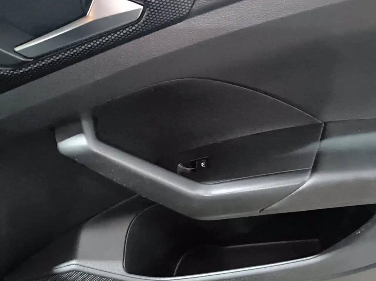 Volkswagen T-Cross 1.0 tsi style 110cv 22