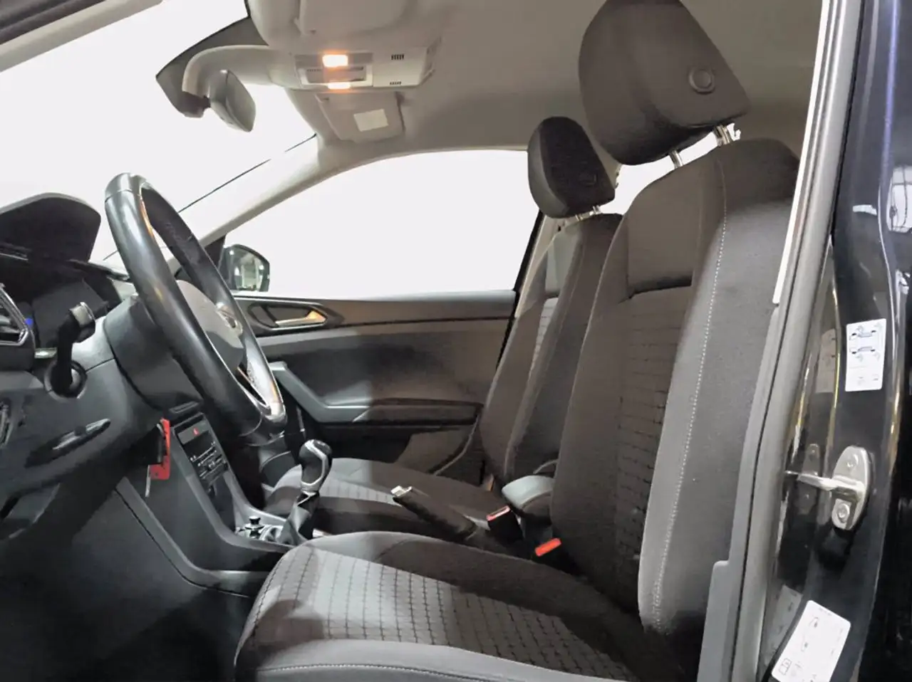 Volkswagen T-Cross 1.0 tsi style 110cv 17