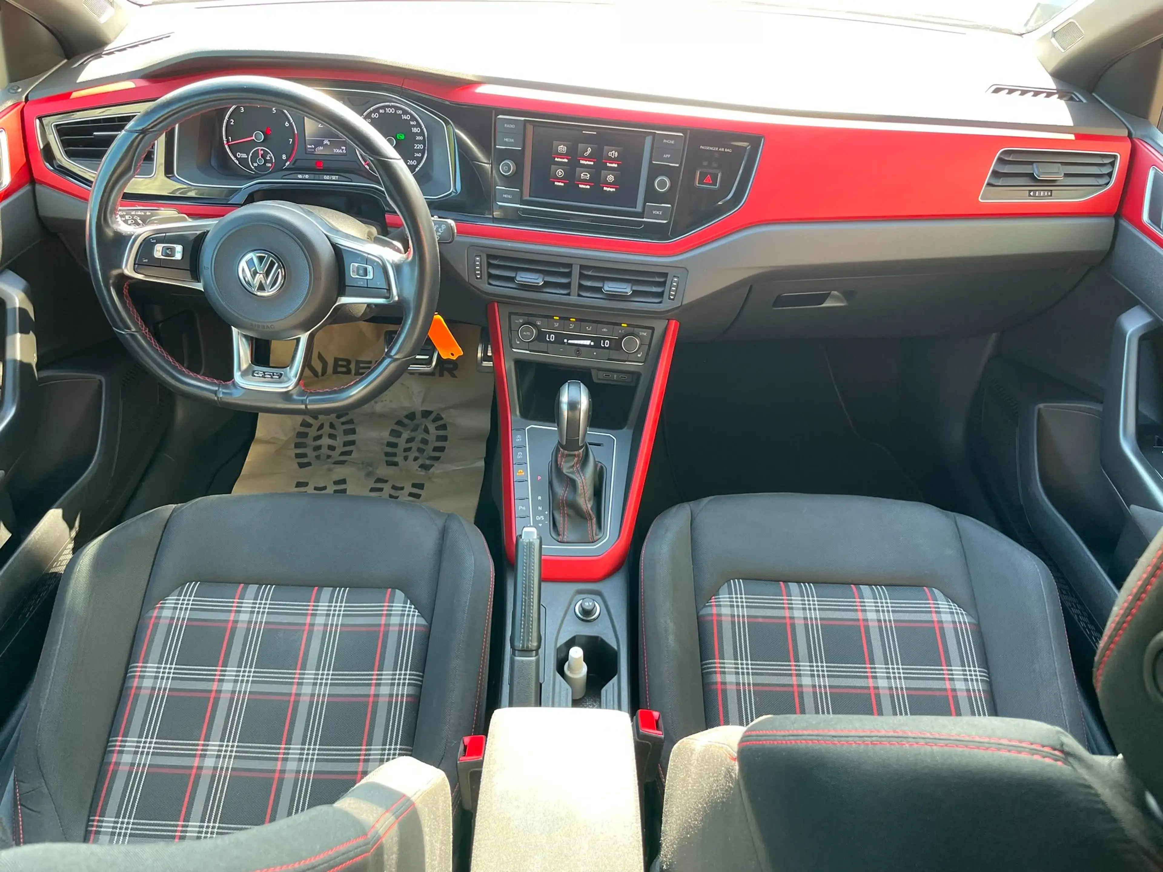 Volkswagen Polo GTI Polo 2.0 TSI OPF DSG GTI — photo 14