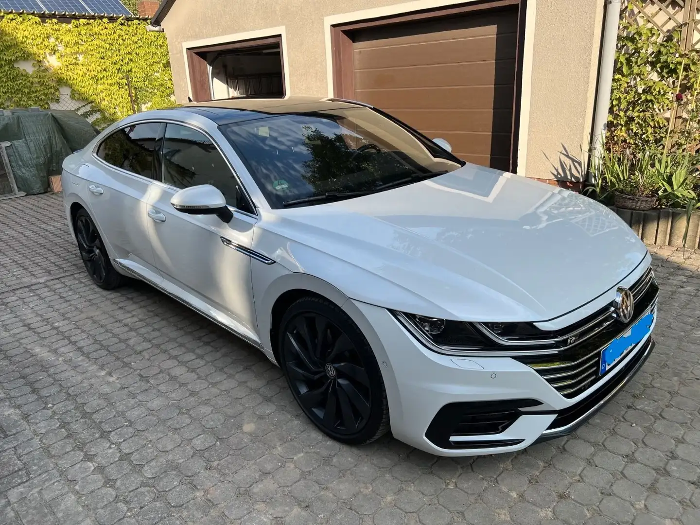 Volkswagen Arteon Allrad Pano SHZ STH Head-UP 360°  Sounds. Weiß - 1