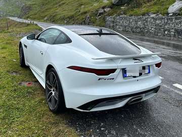 F-Type Coupe 2.0 i4 R-Dynamic rwd 300cv auto