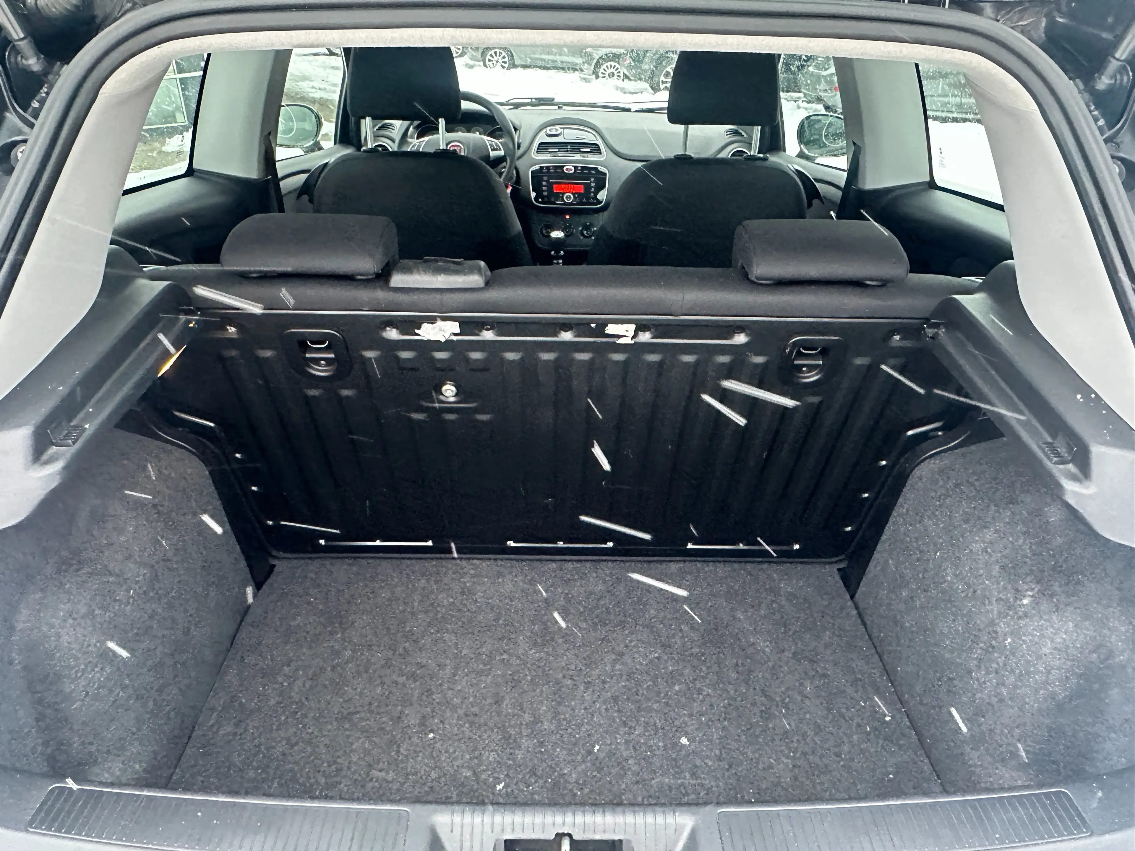 Fiat Punto Pop 1.2 69PS Klima/ZV/Bluetooth — photo 12
