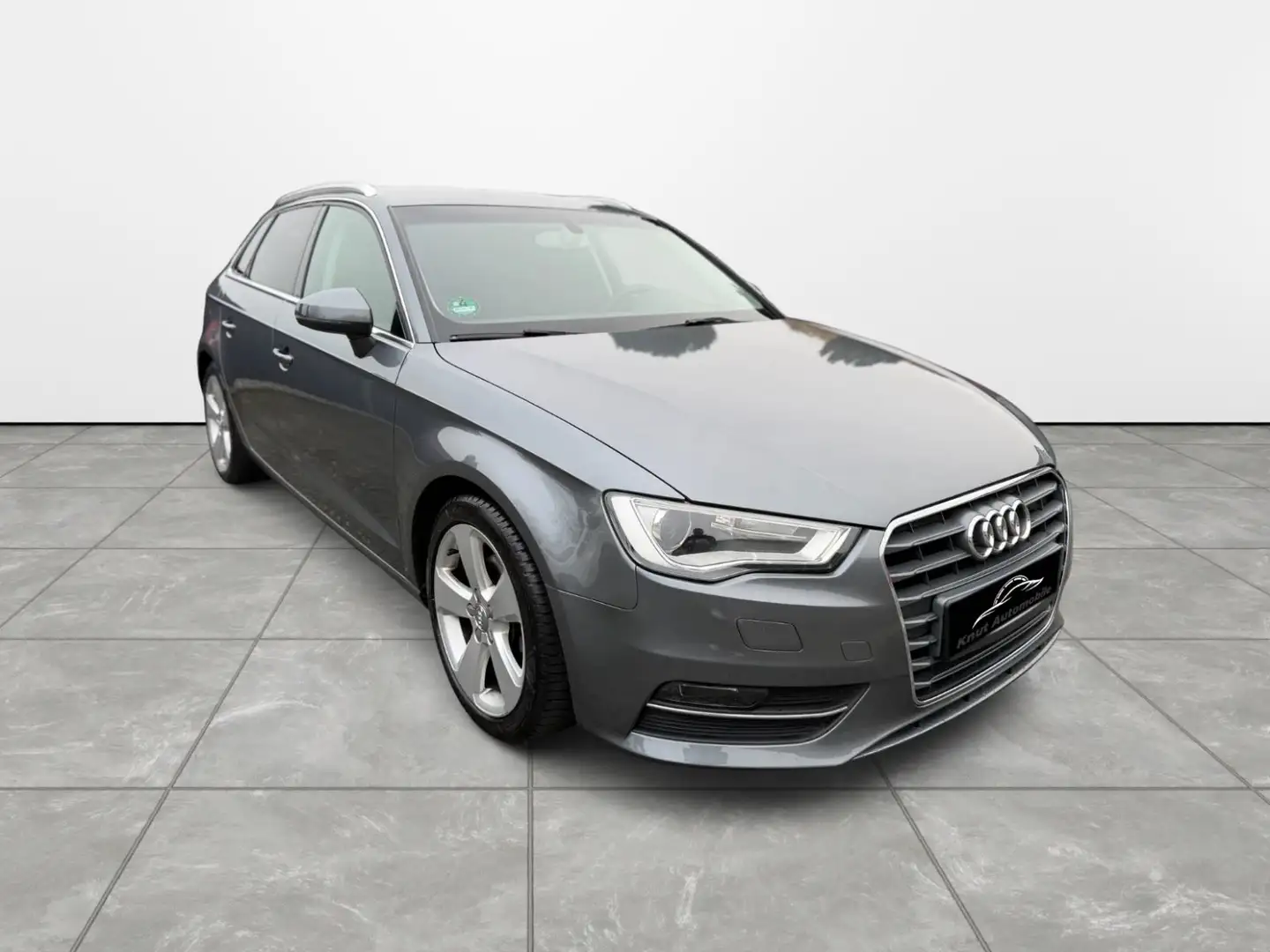 Audi A3 Sportback *1.4 TFSI*Navi*2.Hd*SitzH*Ambition* Grau - 1