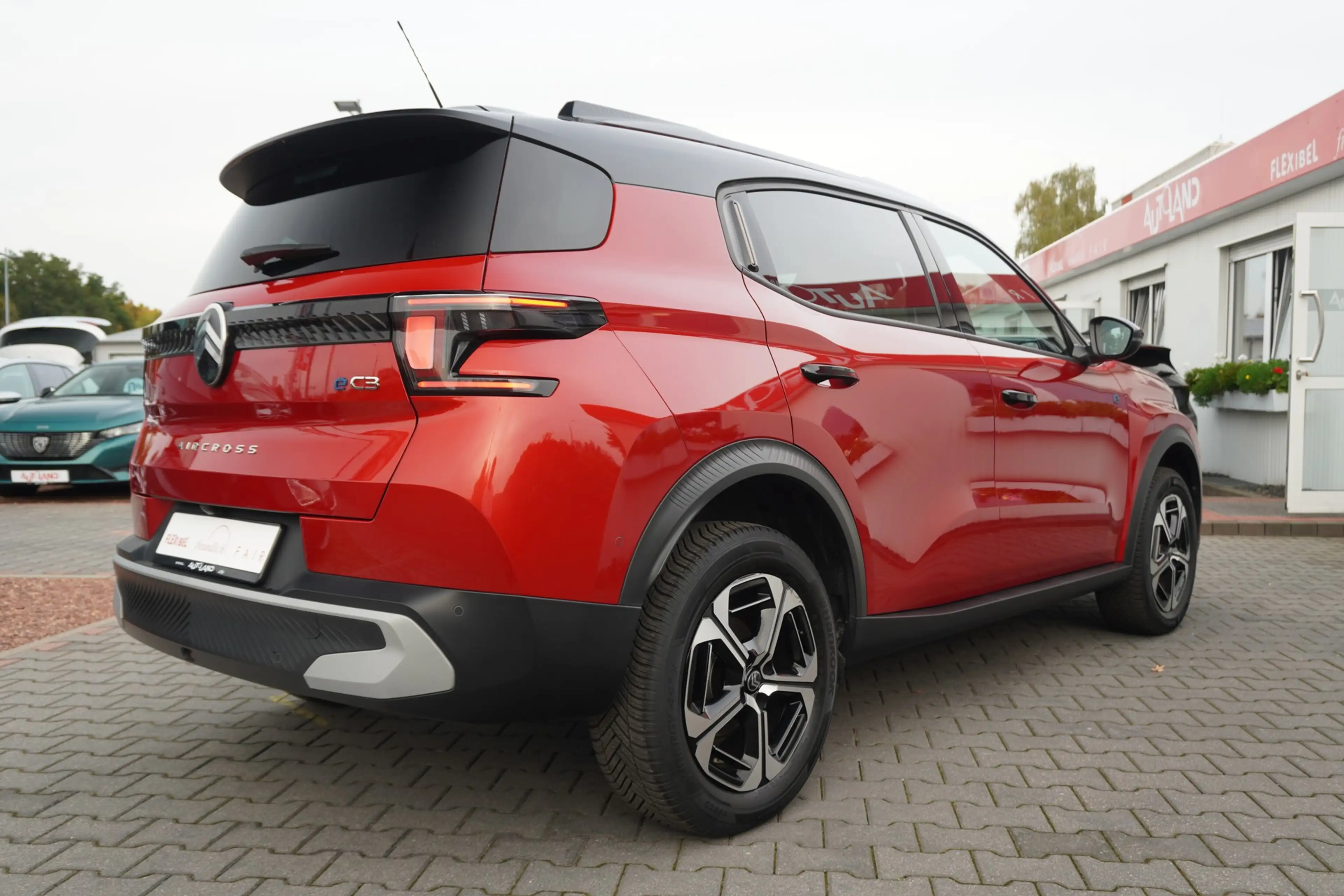 Citroen C3 Aircross ë 113 MAX Elektro LED Navi Totwinkel — photo 6