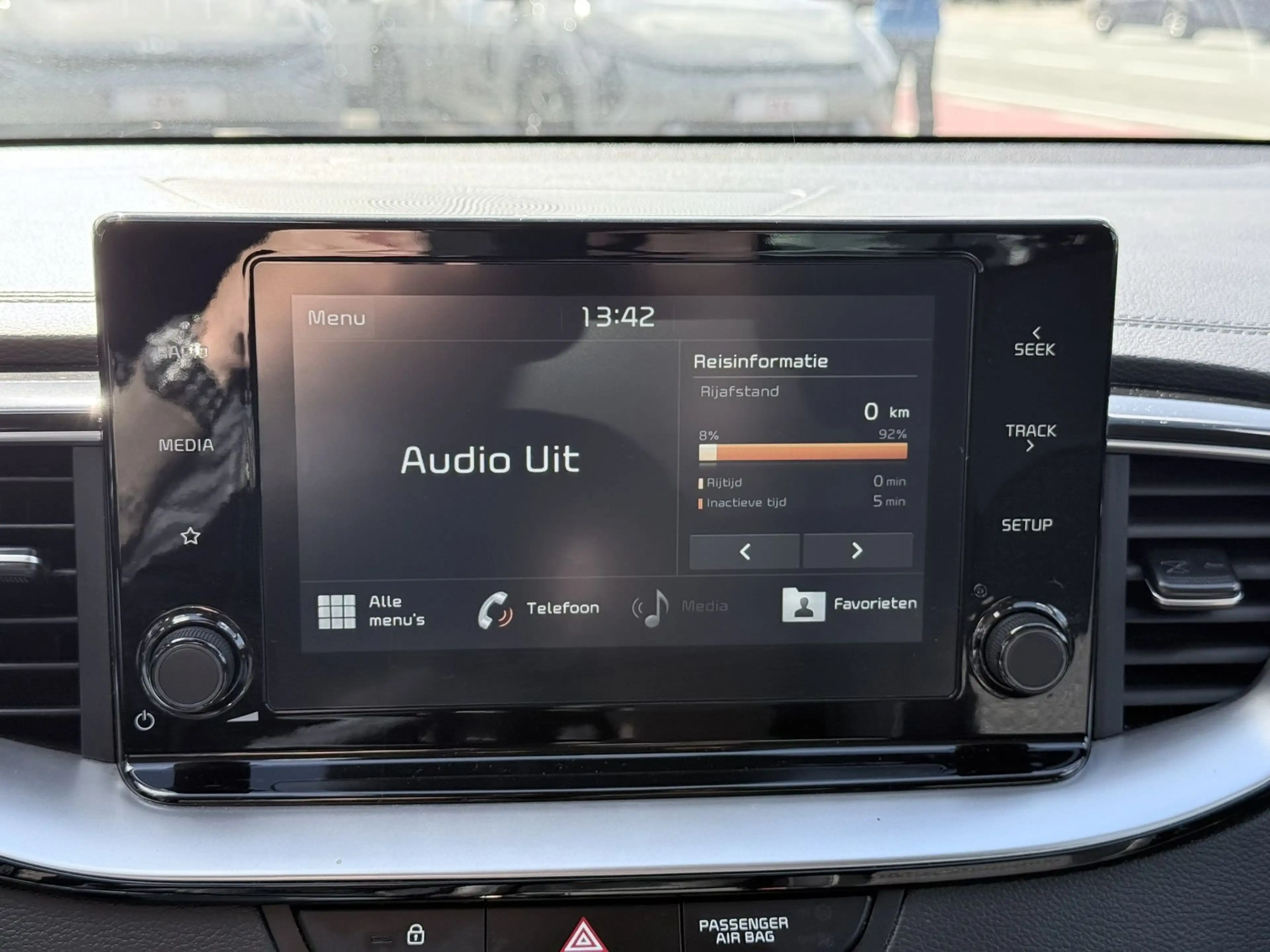 Kia Ceed / cee'd T-GDi More ISG — photo 12