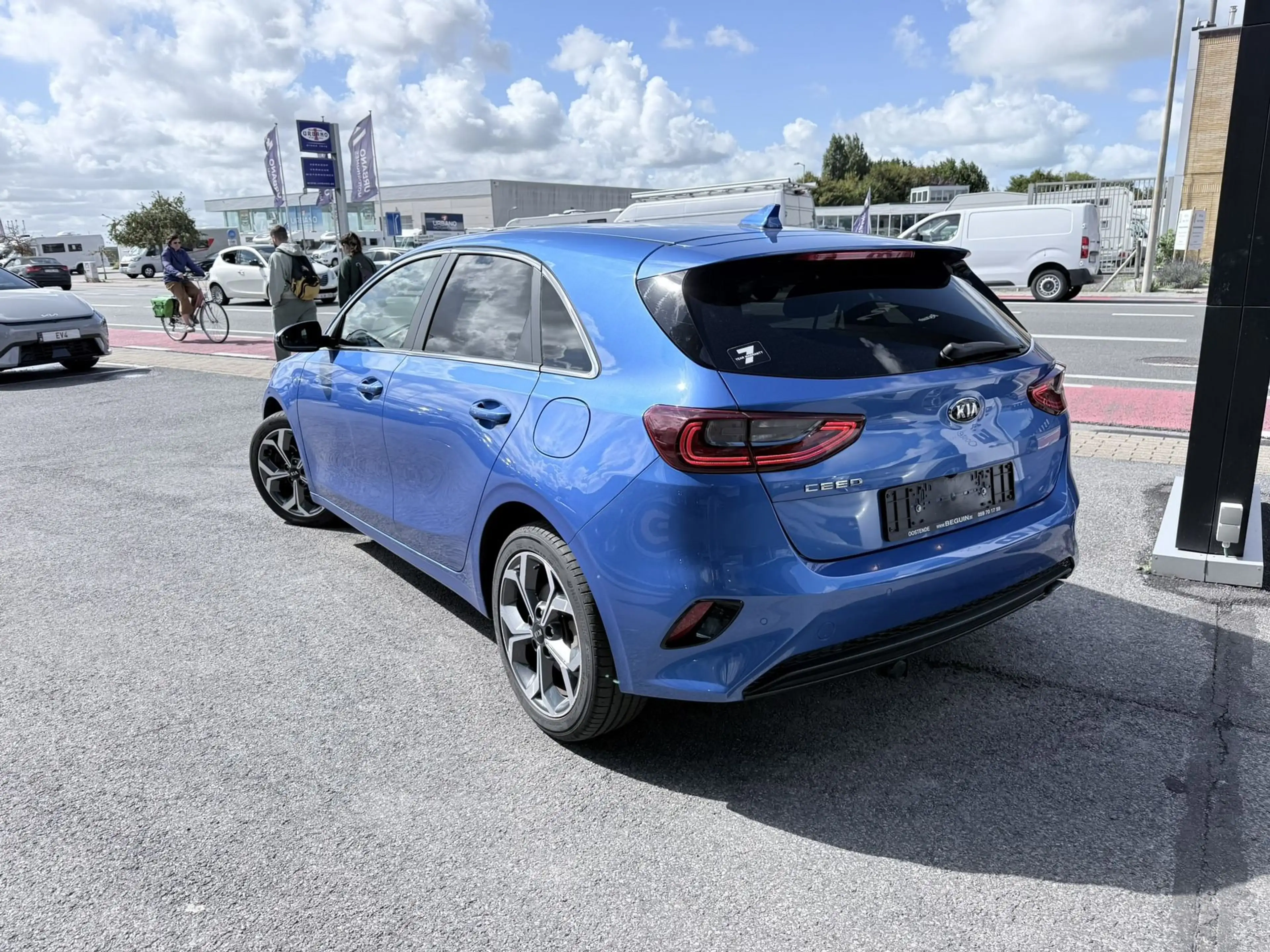 Kia Ceed / cee'd T-GDi More ISG — photo 2