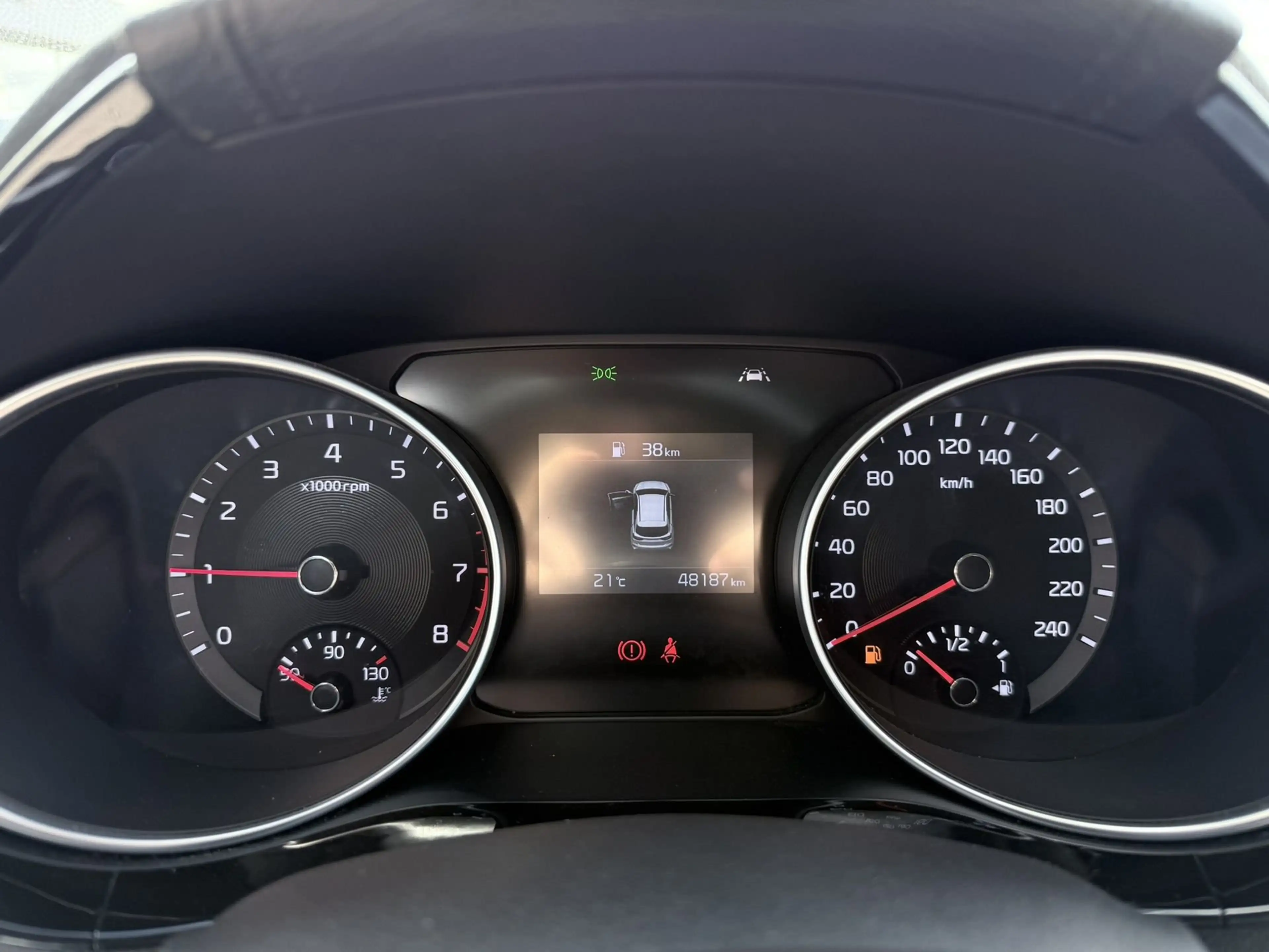 Kia Ceed / cee'd T-GDi More ISG — photo 9