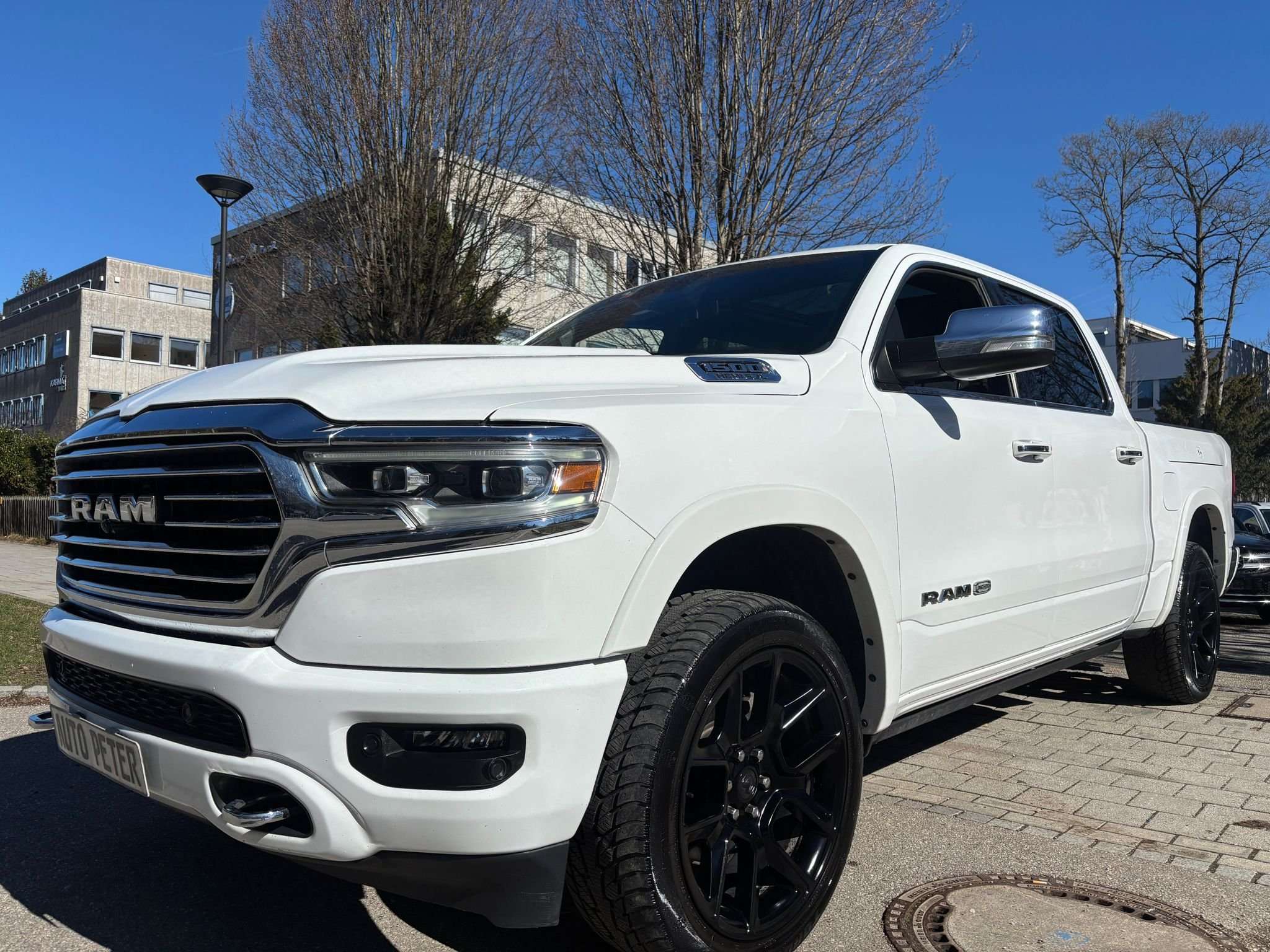 Second hand Dodge Ram 5.7