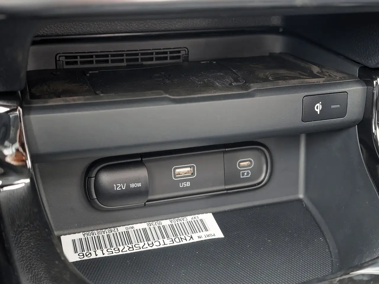 Kia Seltos снимка Kia Seltos