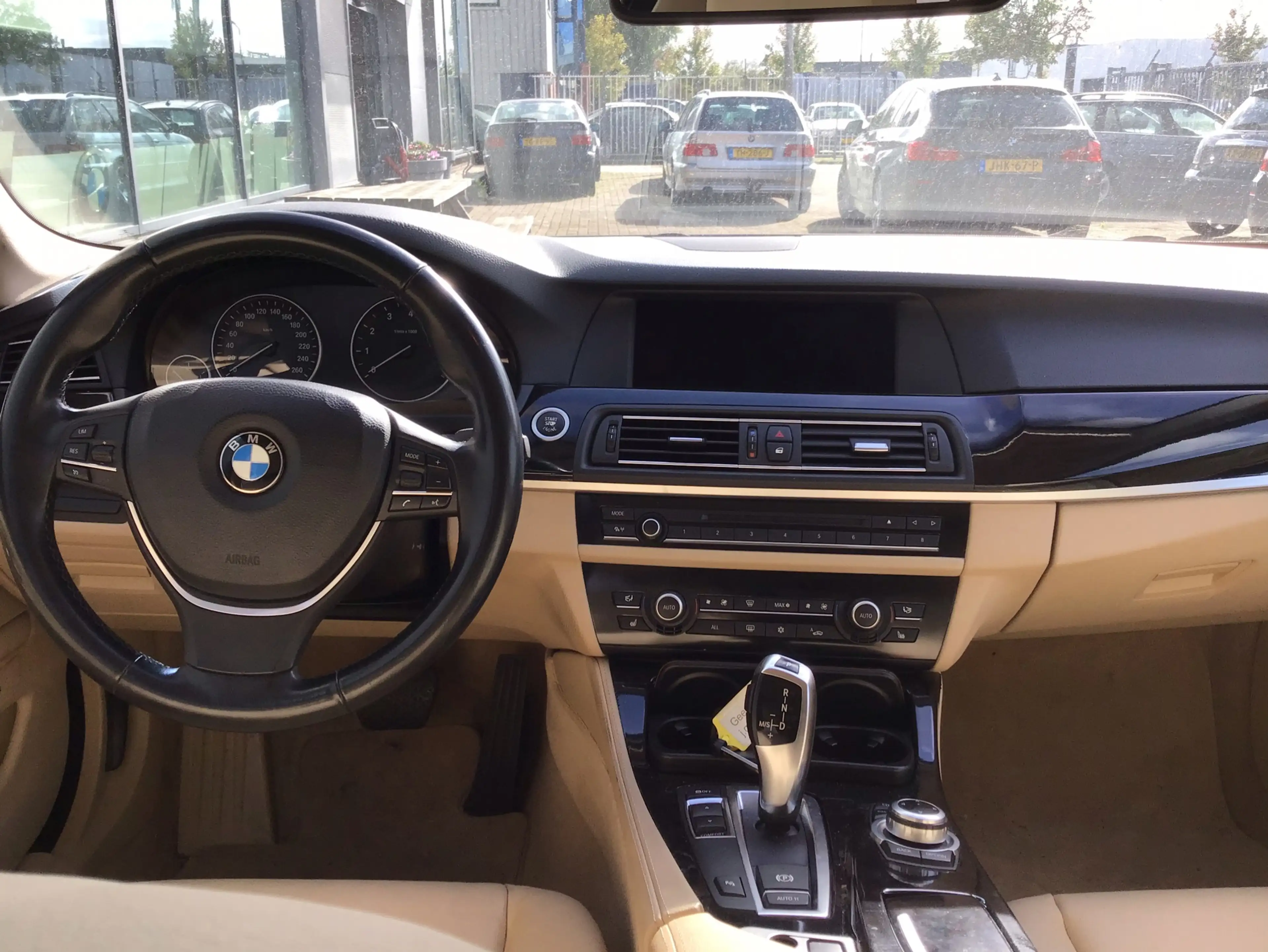 BMW 523 5-serie Touring 523i — photo 12