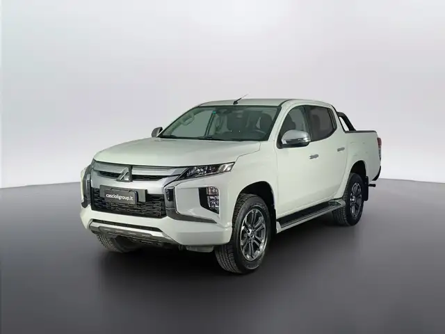 2020 Mitsubishi L200 in White for sale