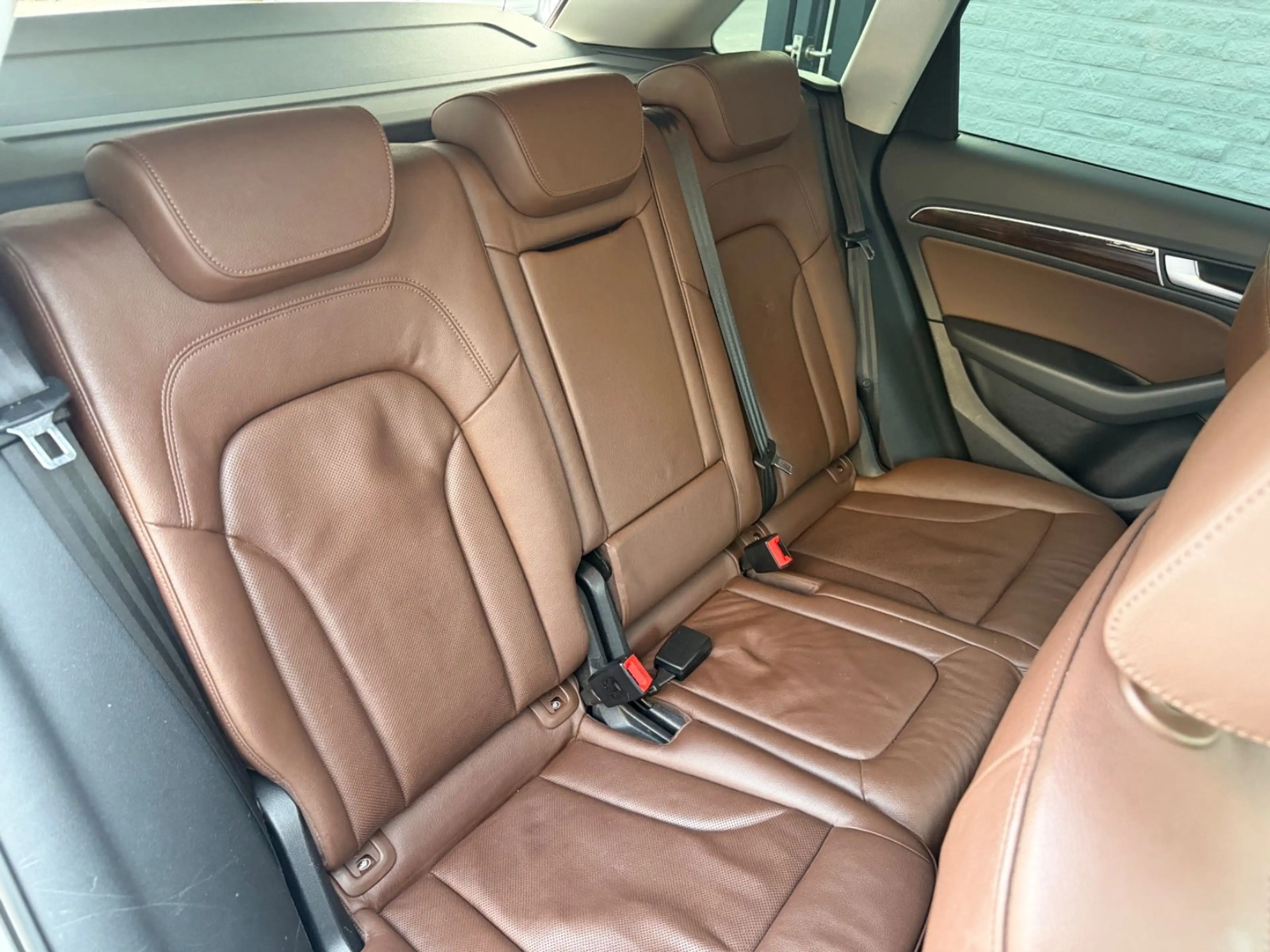 Audi Q5 2.0 TDI 190 PS quattro Leder Sitzklima Xenon — photo 14