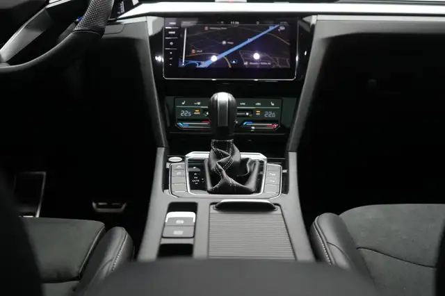 Volkswagen Arteon view 14