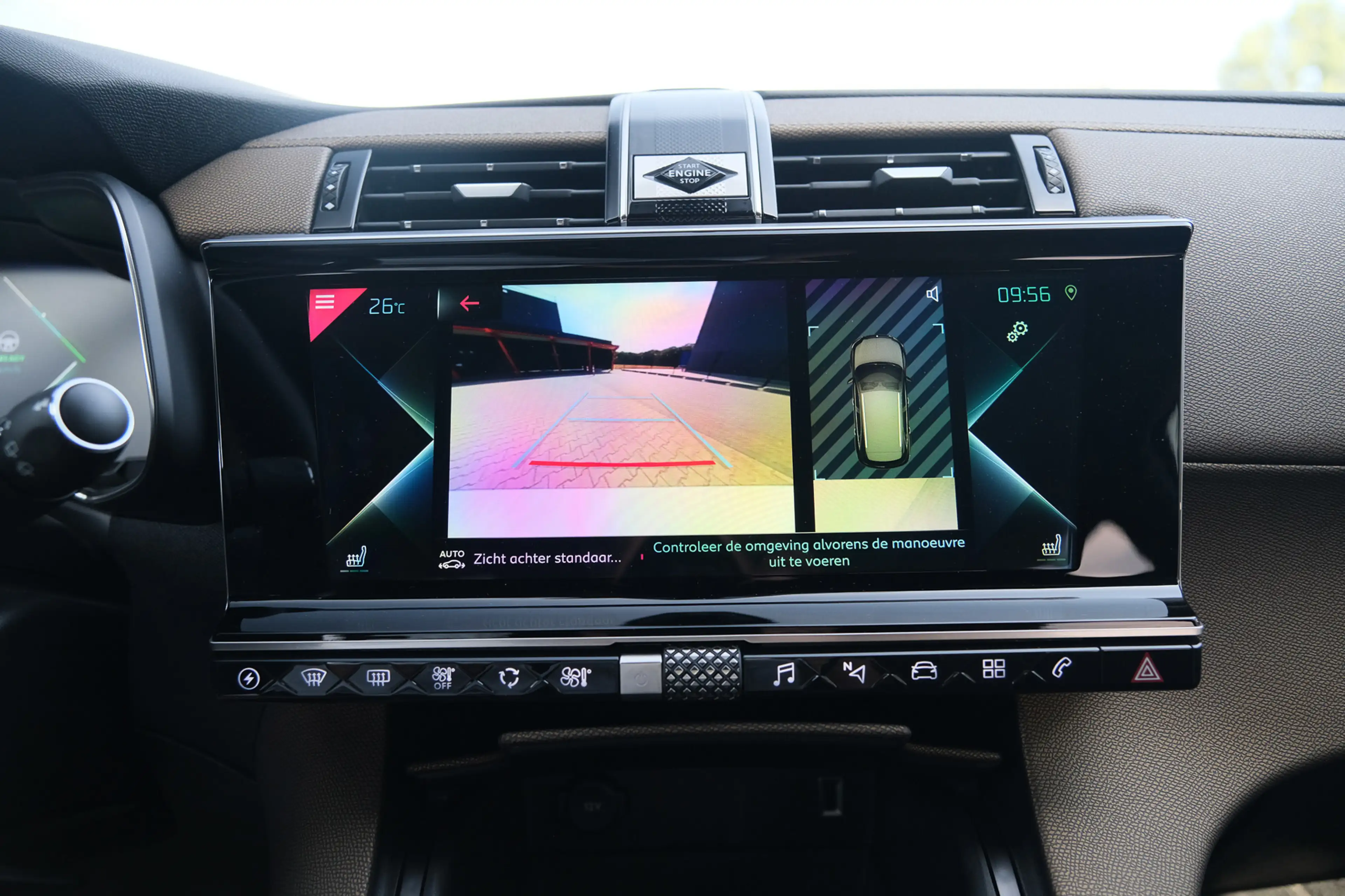 DS Automobiles DS 7 Crossback E-Tense Bastille+ — photo 14