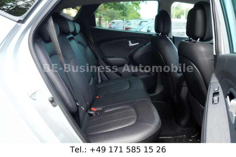 Hyundai iX35 Style AWD/ Euro 5/ SHZ/ AHK/ LEDER/ PDC — photo 9