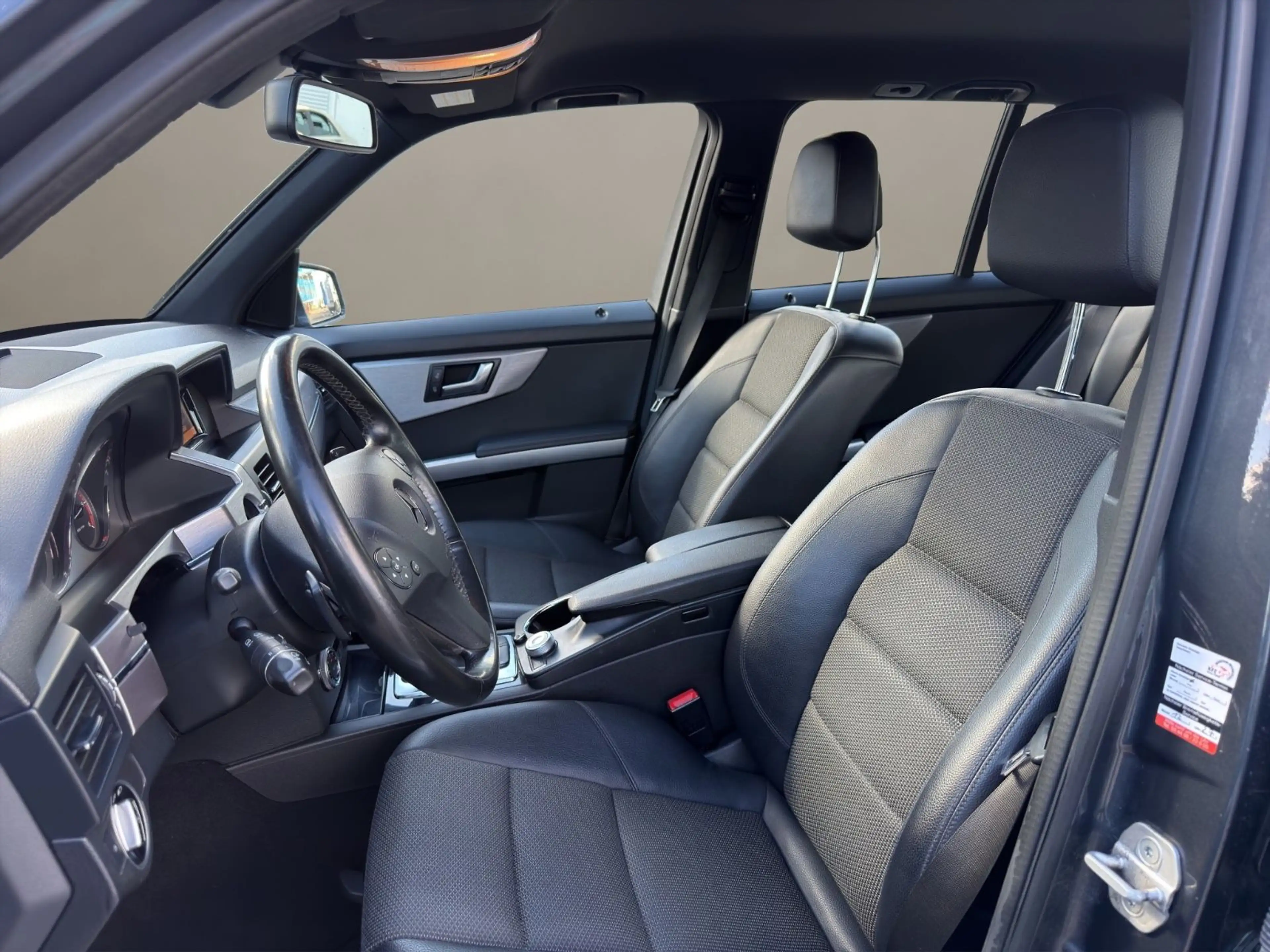 Mercedes-Benz GLK 250 CDI 4Matic / AMG-Line / Navi — photo 10