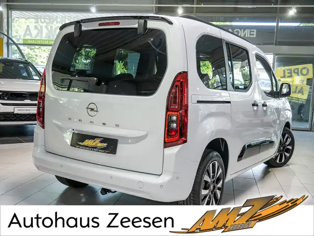 Opel Opel Combo view 3