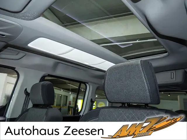 Opel Opel Combo view 17