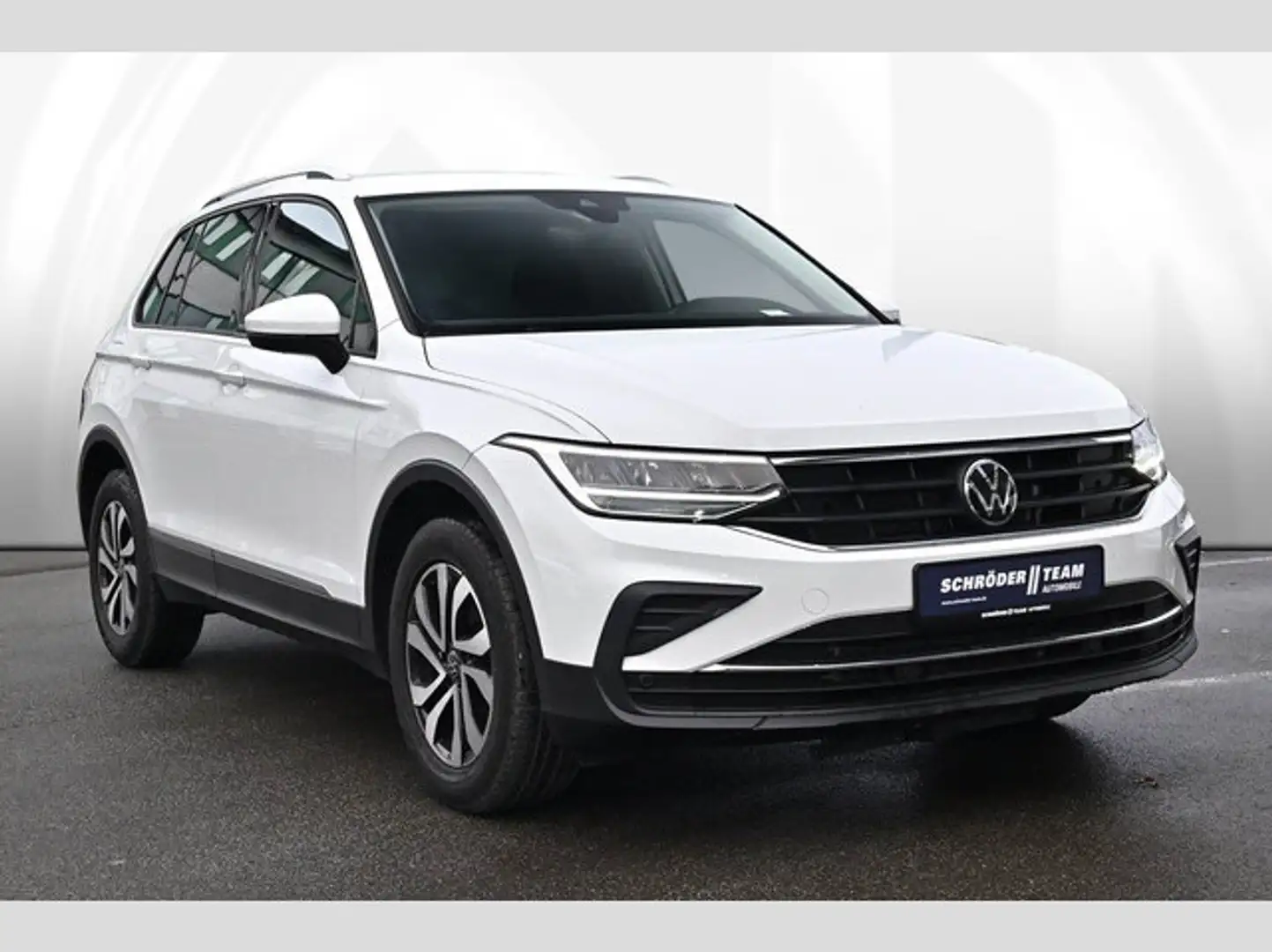 Volkswagen Tiguan 1.5 TSI DSG Active Weiß - 2