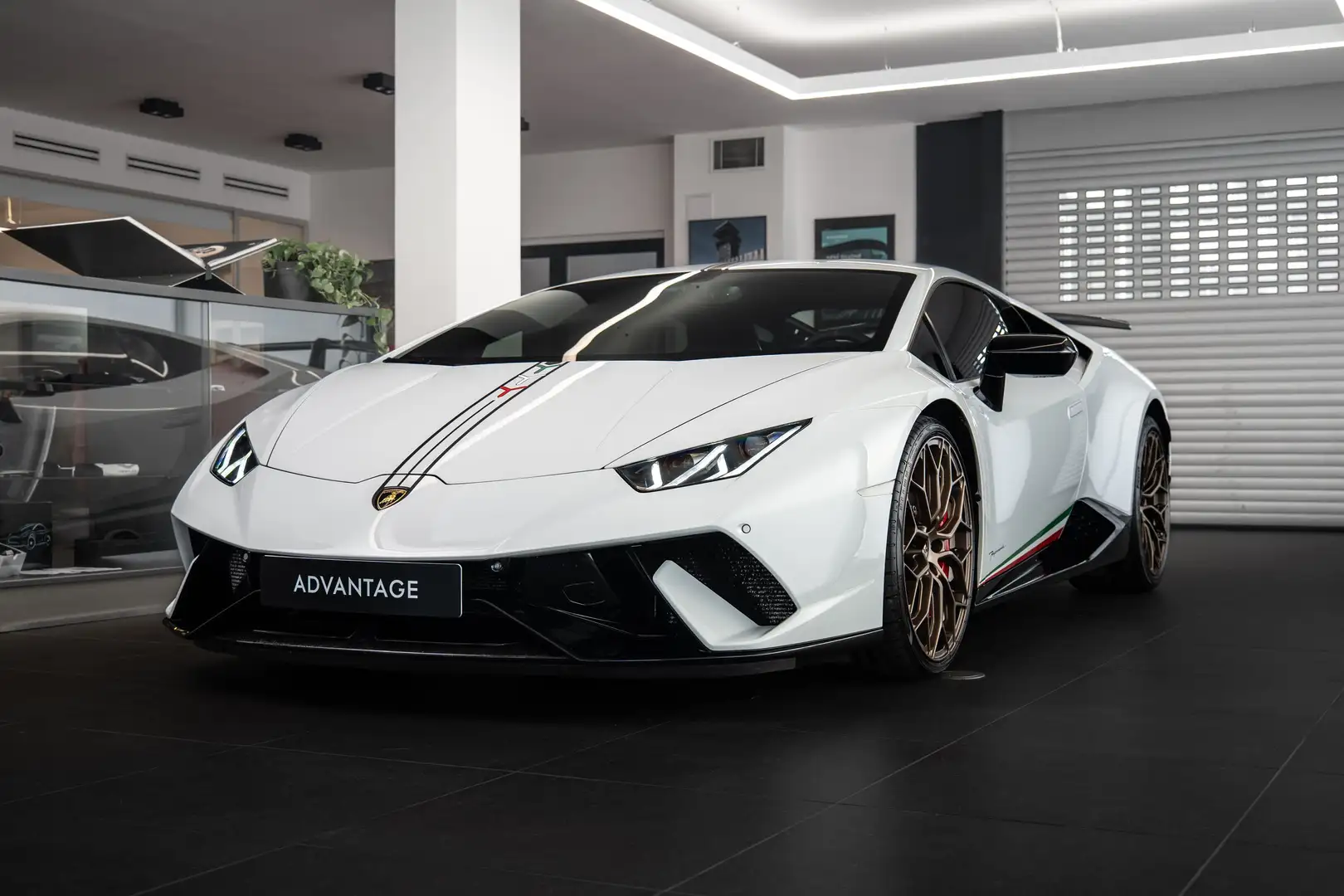 Lamborghini Huracán LP640-4 Performante 5.2 V10 640 ch - carbone Blanc - 1