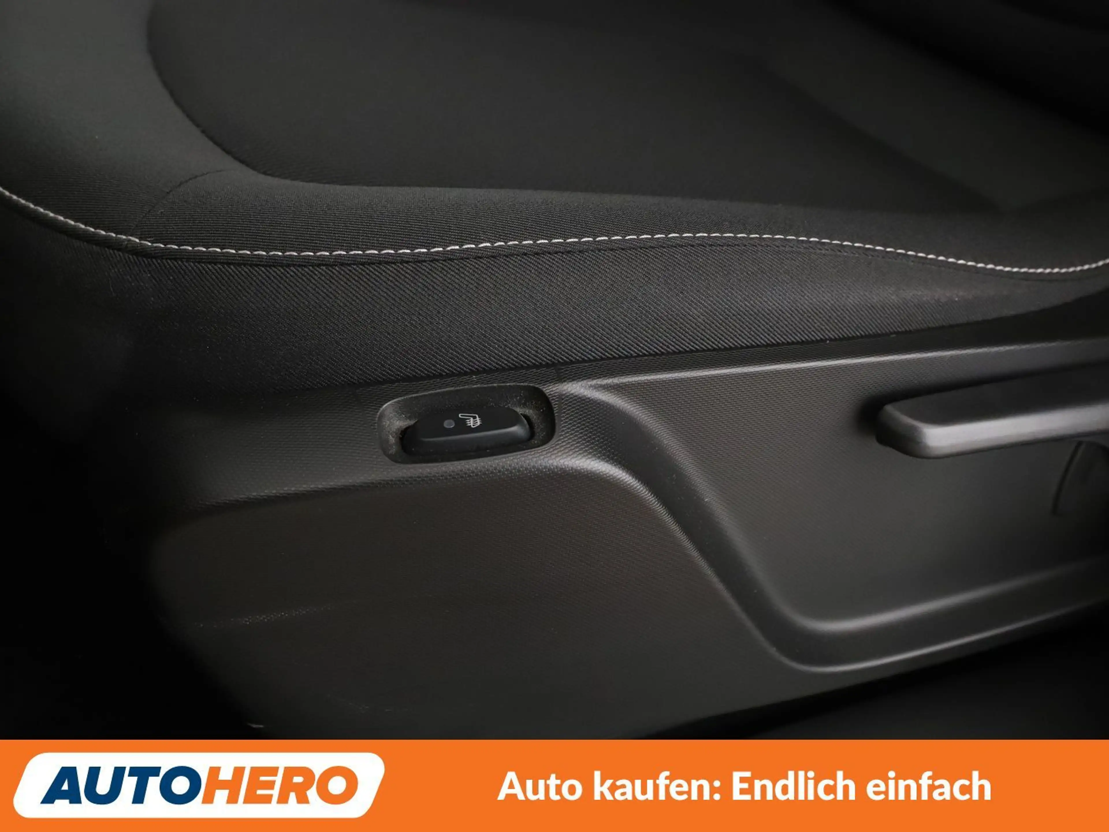 smart forFour 1.0 passion *NAVI*TEMPO*PDC*SHZ*KLIMA* — photo 25