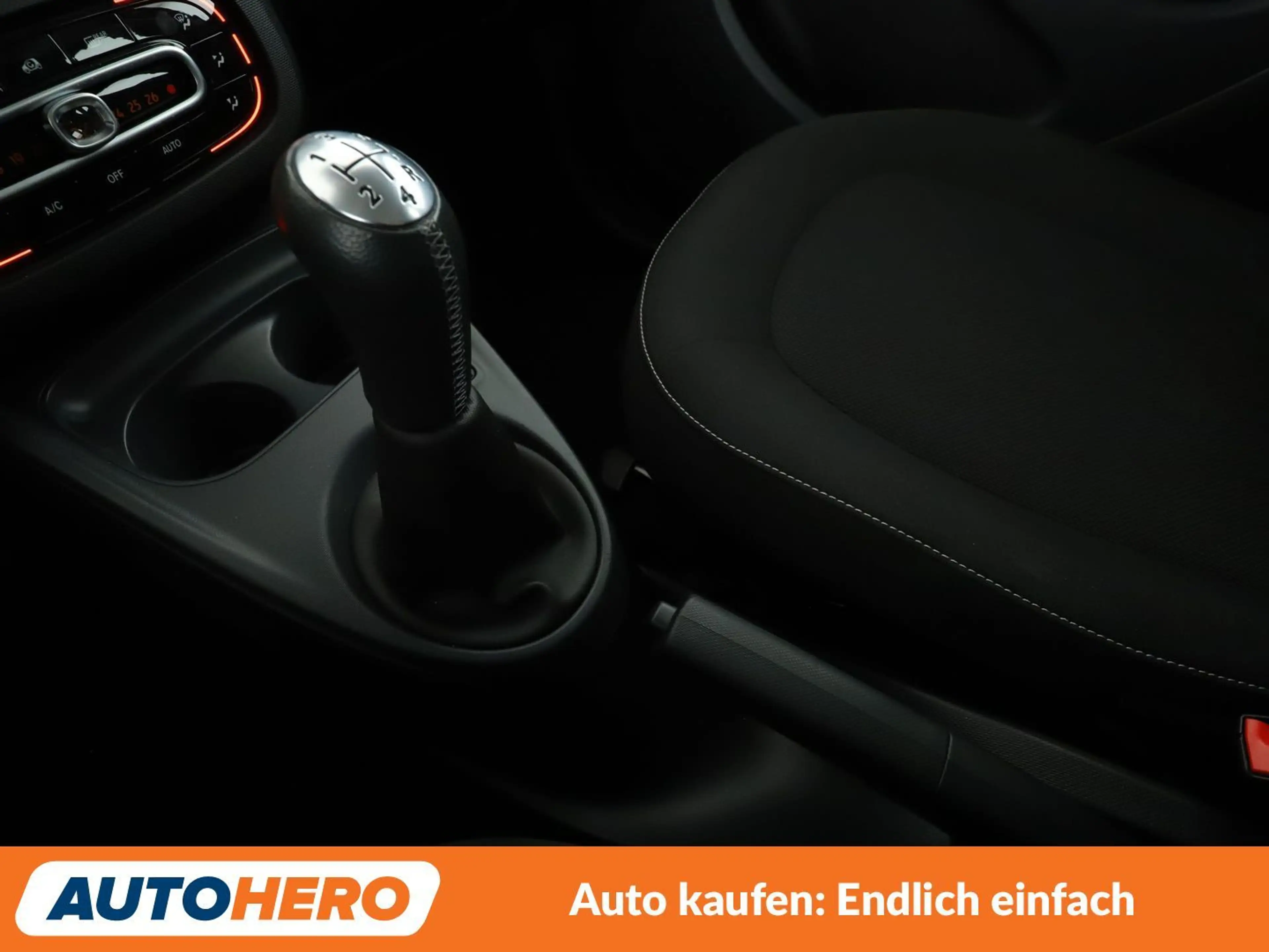 smart forFour 1.0 passion *NAVI*TEMPO*PDC*SHZ*KLIMA* — photo 23