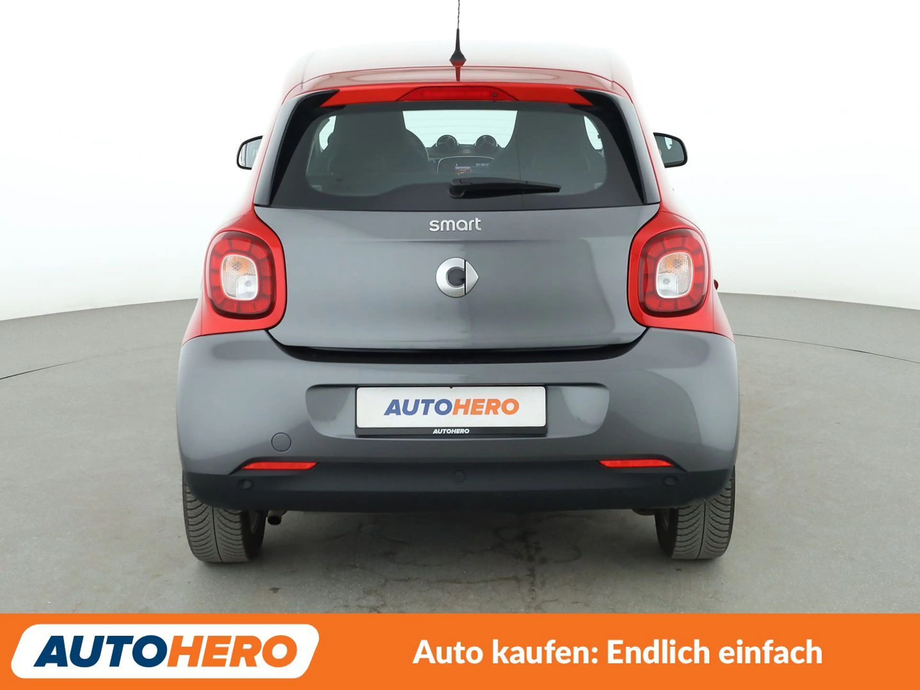 smart forFour 1.0 passion *NAVI*TEMPO*PDC*SHZ*KLIMA* — photo 5