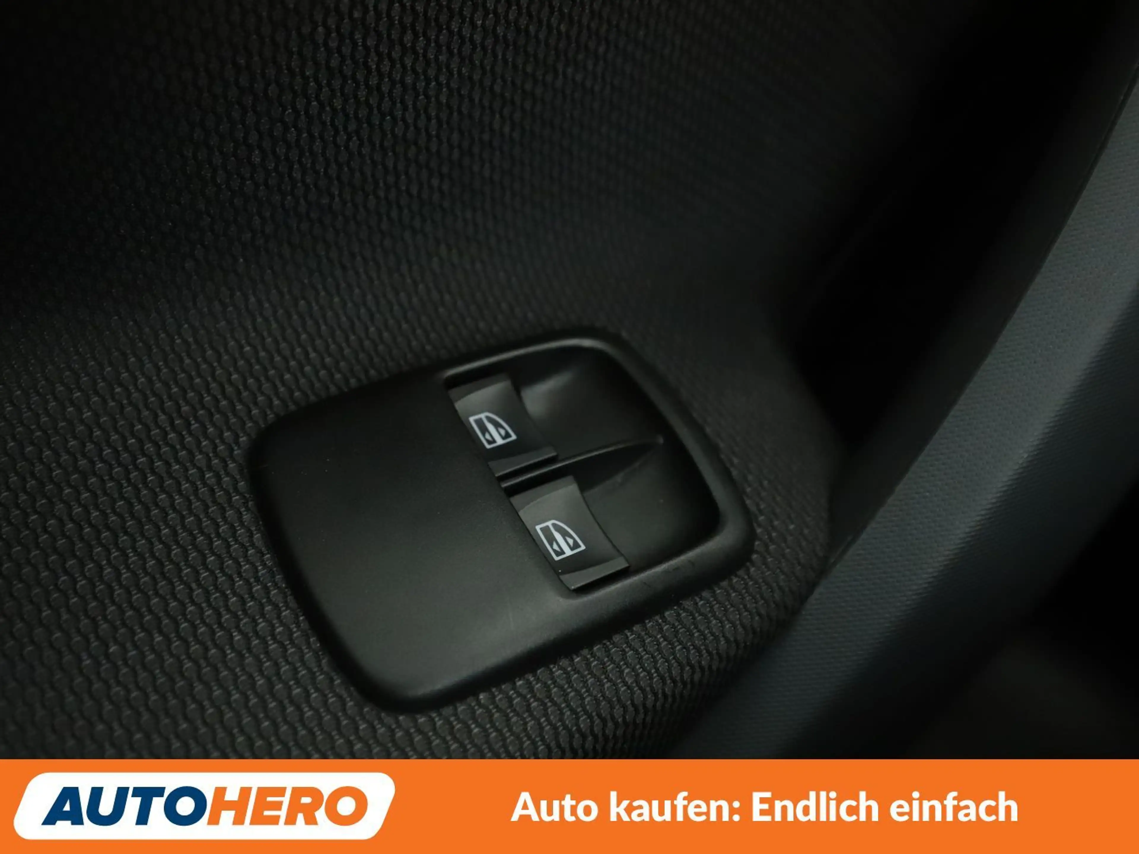 smart forFour 1.0 passion *NAVI*TEMPO*PDC*SHZ*KLIMA* — photo 24