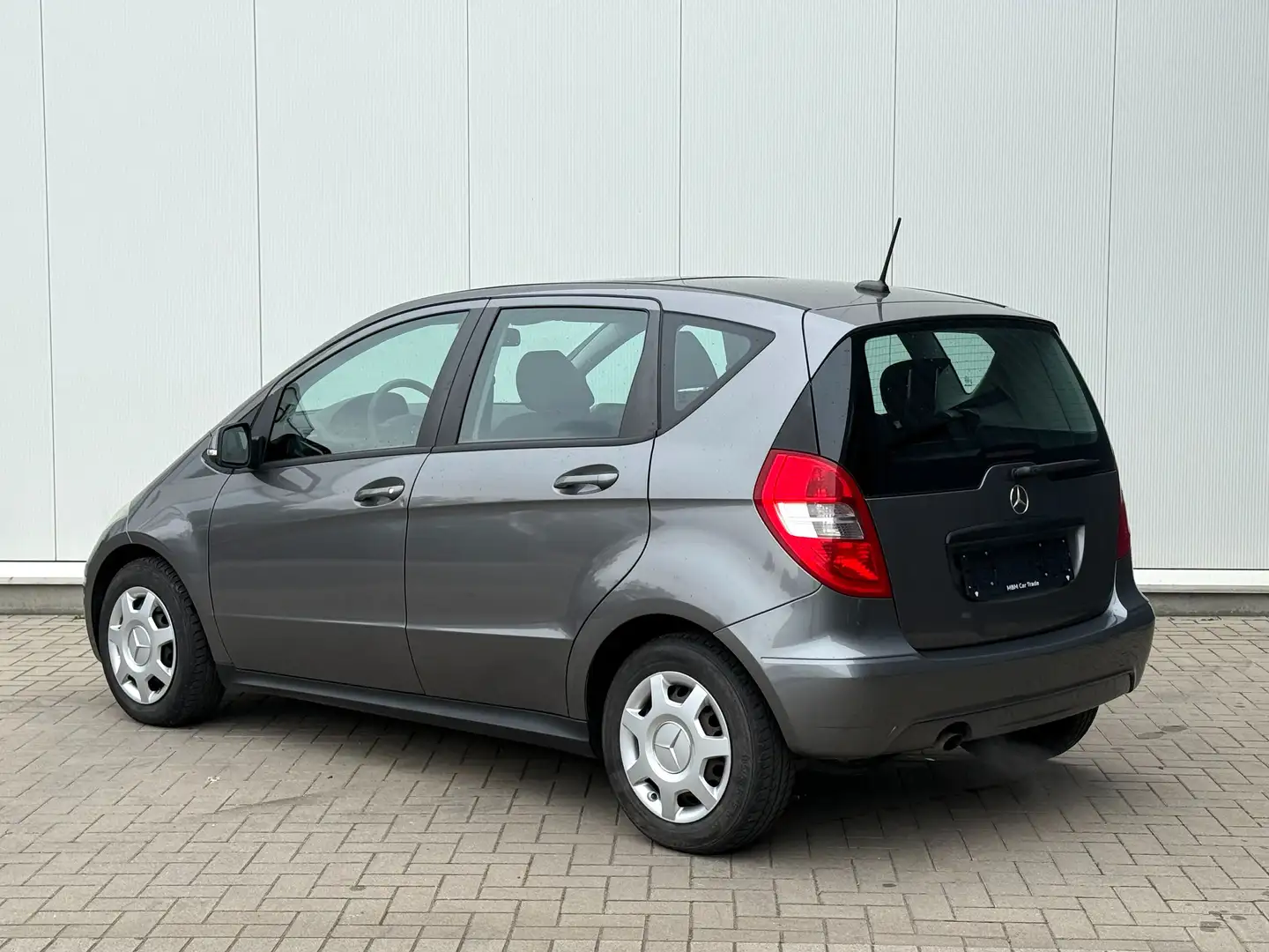 Mercedes-Benz A 160 i✅BlueEFFICIENCY GARANTIE Airco Panoramisch Dak Gris - 2