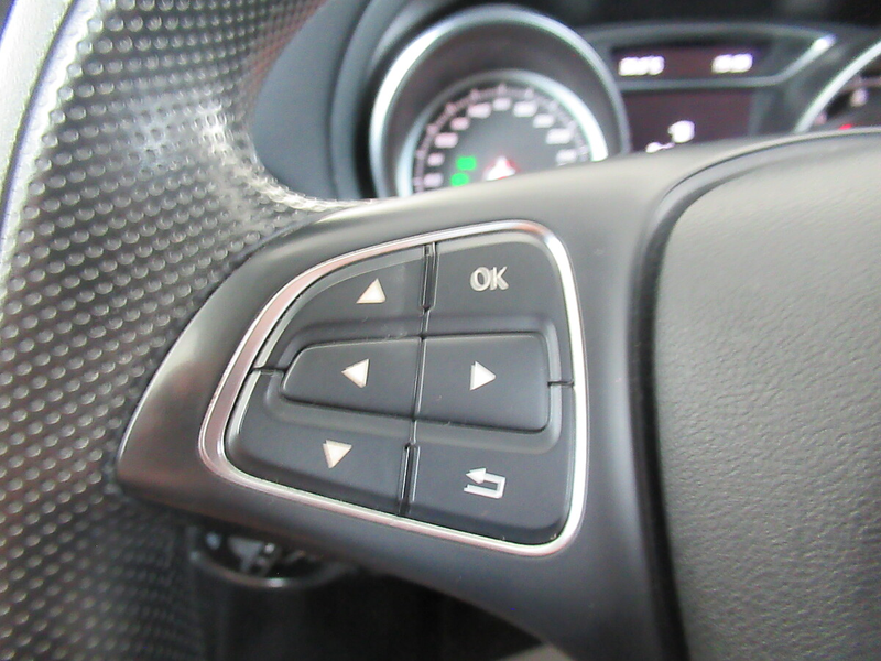 Mercedes-Benz CLA 180 d Shooting Brake *Teilledersitze *Navigationssy... — photo 13