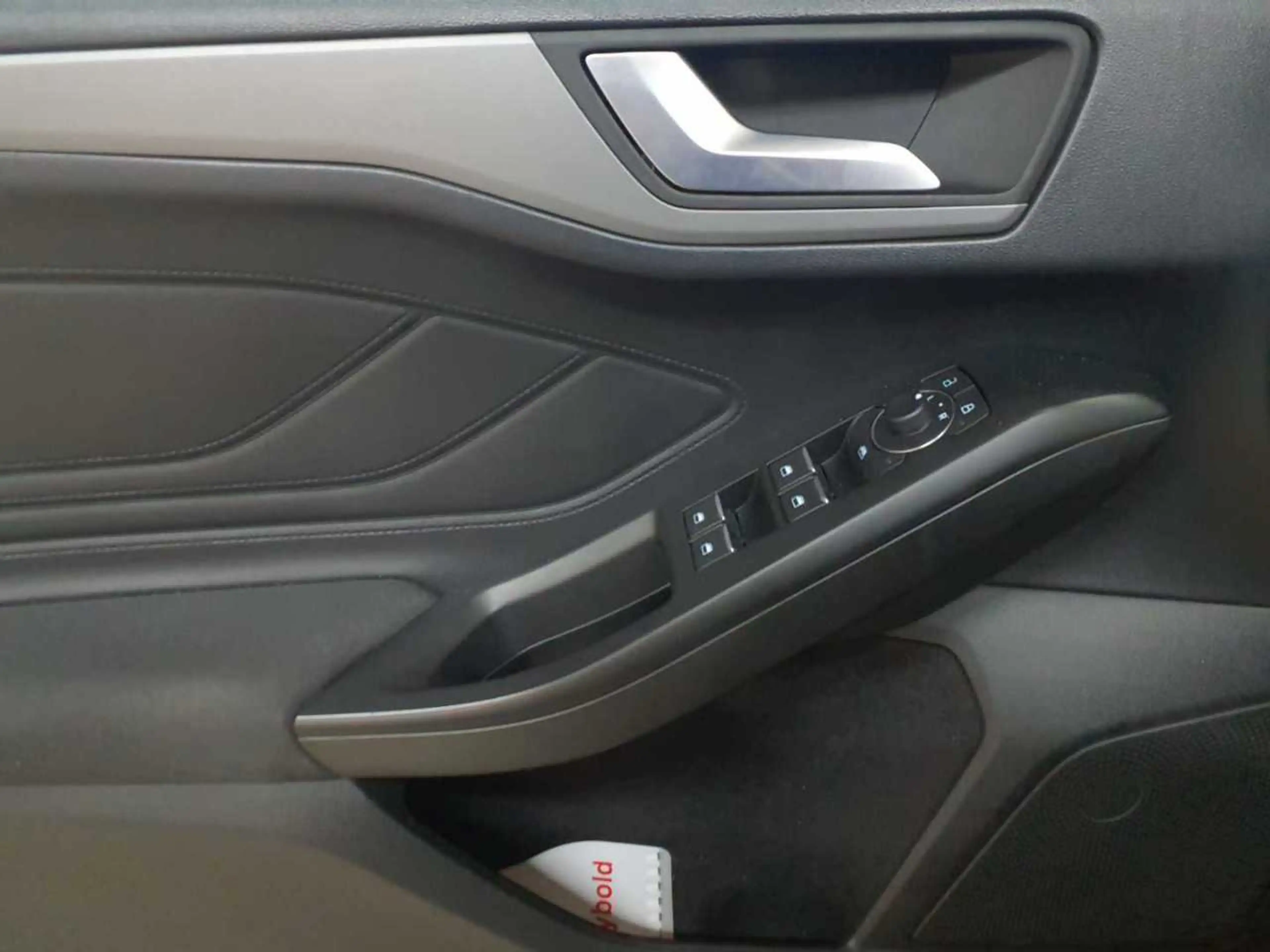 Ford Focus Focus 1.0 EcoBoost Start-Stopp-System TREND — photo 18