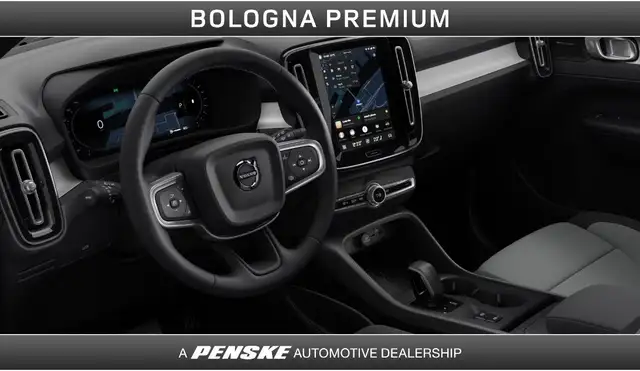 Volvo XC40 view 4
