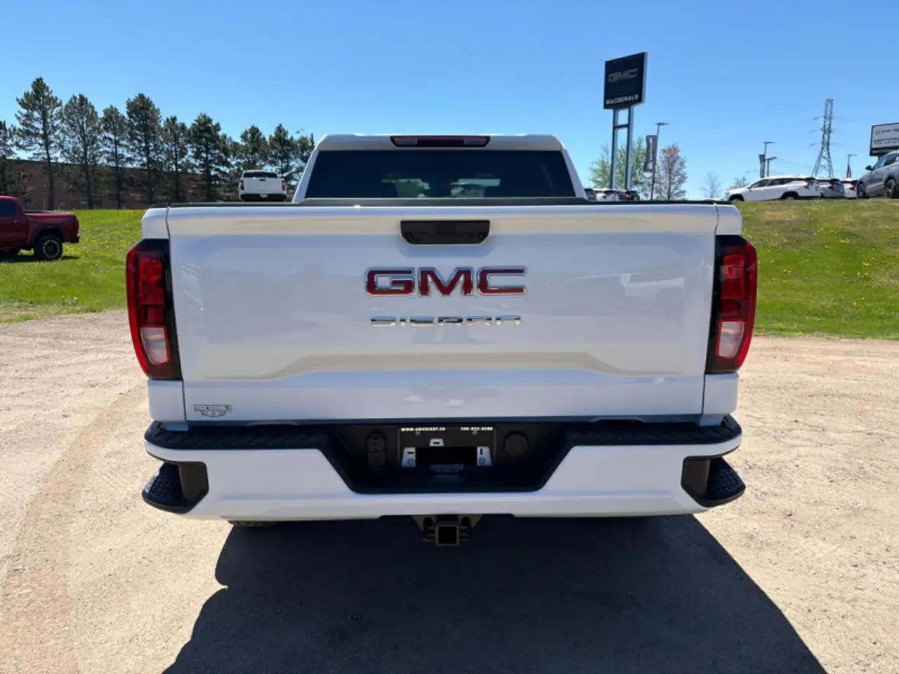GMC Sierra 1500 снимка GMC Sierra 1500