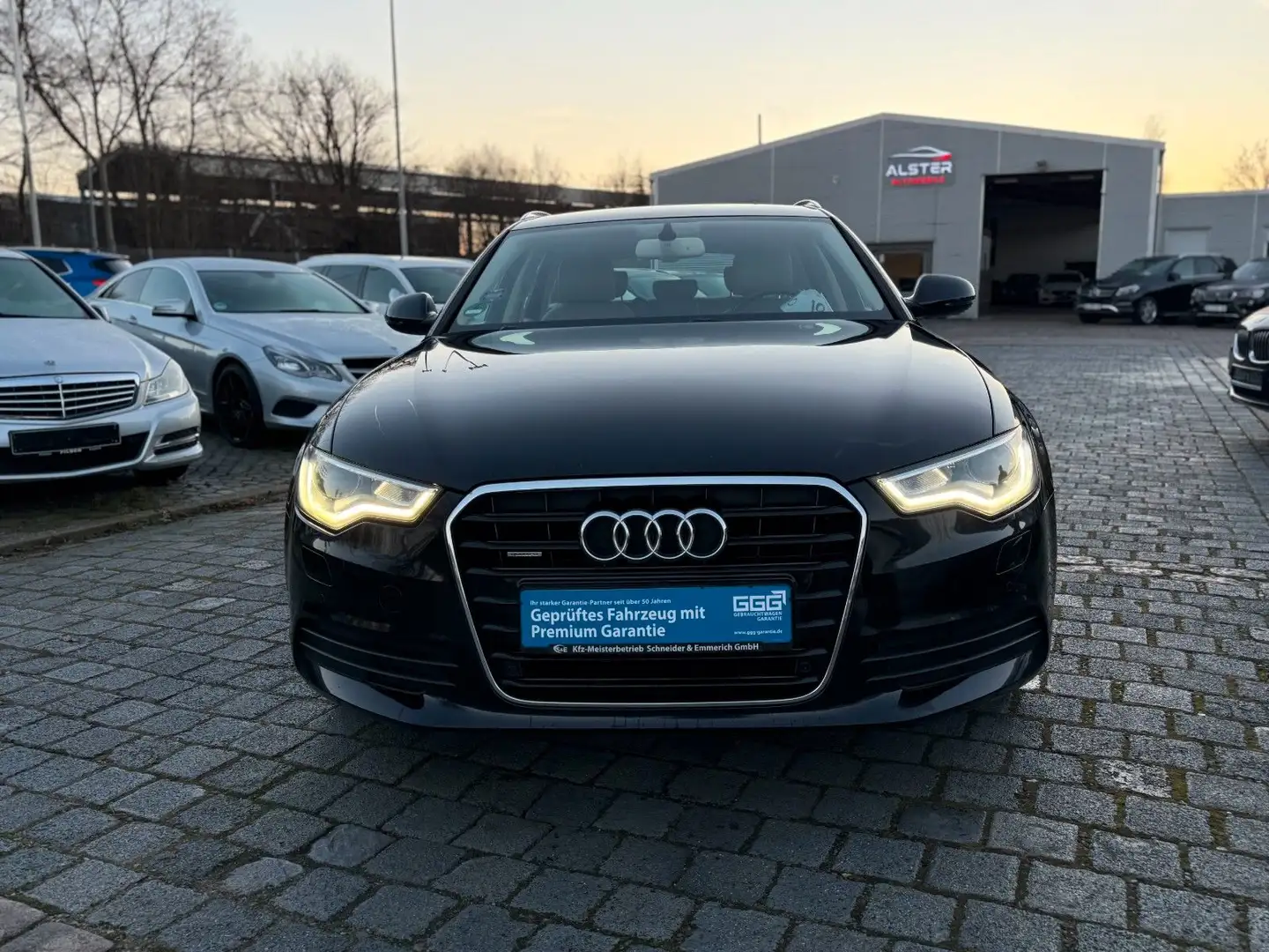 Audi A6 Avant 3,0 TDI quattro S-tronic Automatik Noir - 2