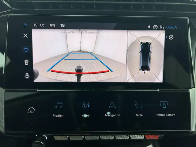 Peugeot 408 view 13