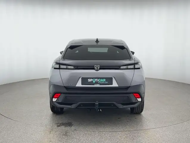 Peugeot 408 view 4