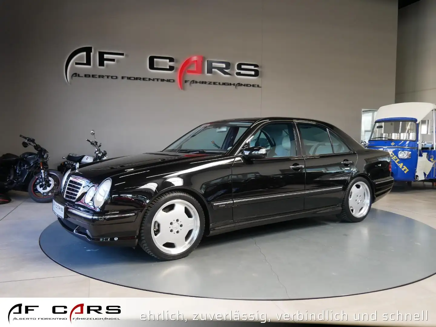 Mercedes-Benz E 55 AMG E 55 AMG Leder Memory Schiebedach Sound Midline Negru - 2