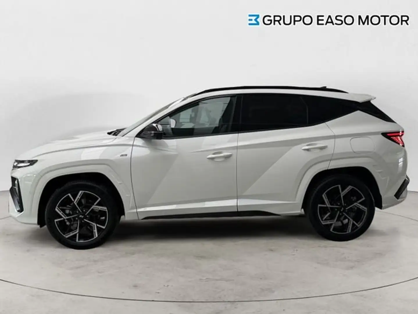 Hyundai TUCSON 1.6 T HEV Black Line AT 239 Blanco - 2